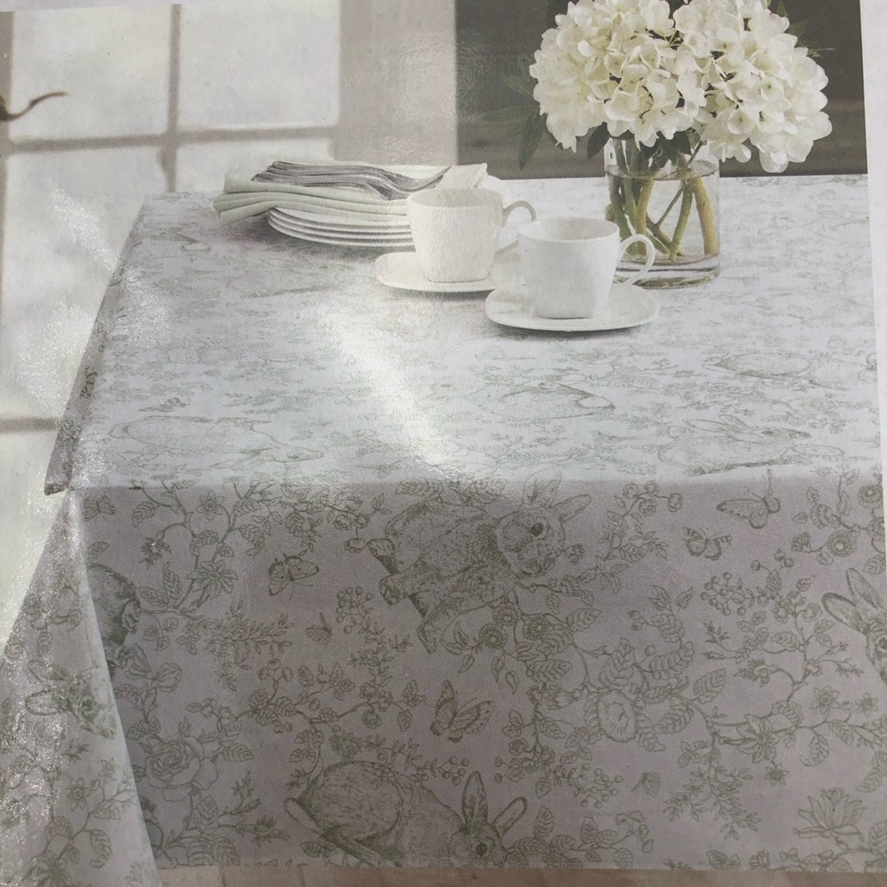 🚨EASTER Kara Toile Floral Bunny Butterfly Green Tablecloth